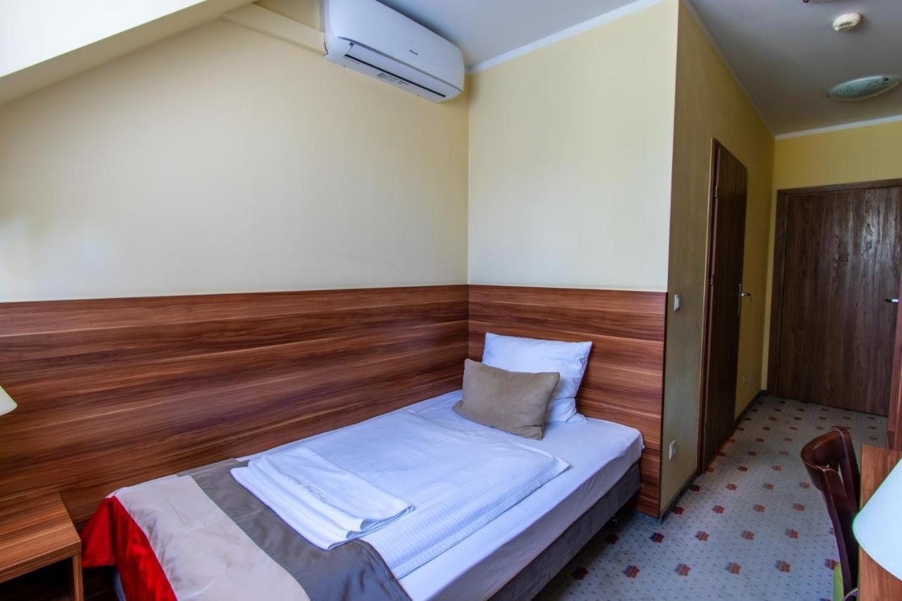 Zajazd U Dziadka Opole Ngoại thất bức ảnh