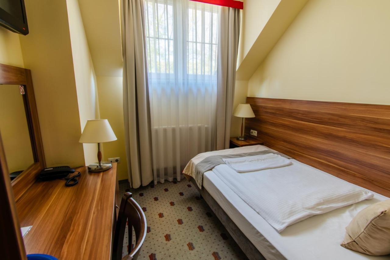 Zajazd U Dziadka Opole Ngoại thất bức ảnh